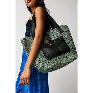 NWT Free People En Riva Raffia Tote One Size $168